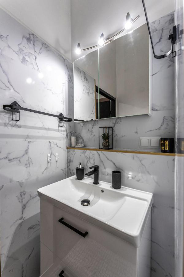 Appartement Wasz Metraz Stare Miasto à Lublin Extérieur photo